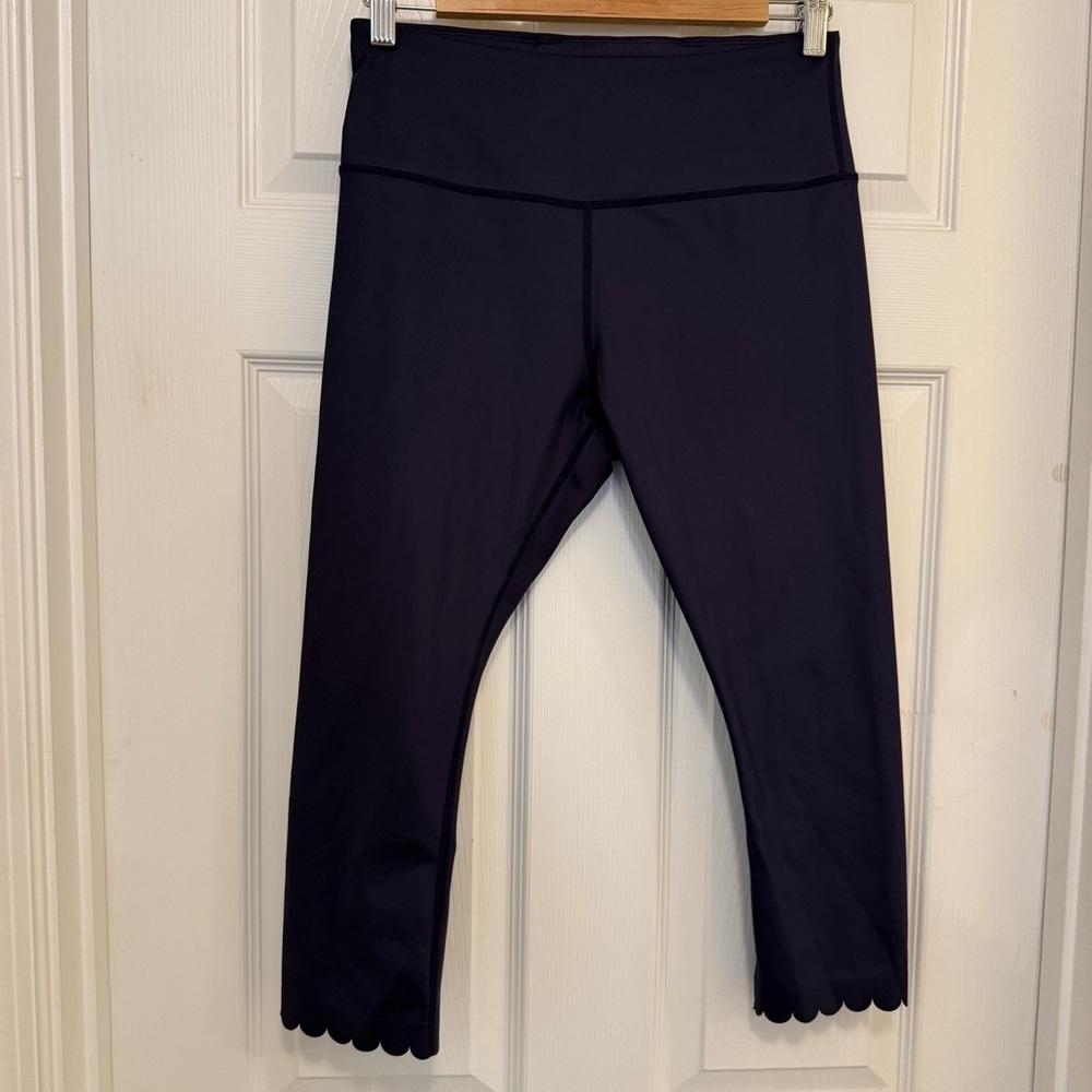 NWOT Kate Spade New York Scalloped Hem High-Rise Cropped Leggings Midnight Navy